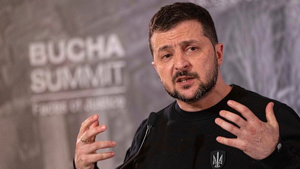 Ukrainian President Volodymyr Zelensky  has spoken with Chinese President Xi Jinping.