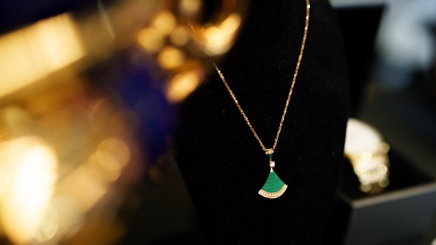 The star item at this year’s Brisbane Airport auction: A Bvlgari 18k gold diamond necklace valued at $11,000.
