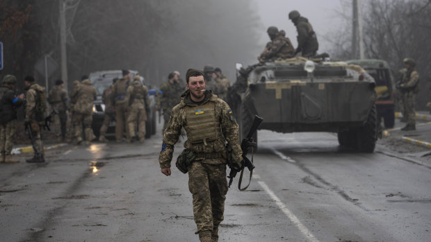 Defence experts say Australia should look to Ukraine’s rapid military buildup after 2014.