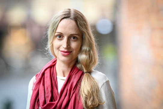 Katherine Brabon writes about chronic pain in her novel Body Friend, which has been shortlisted for the Stella Prize.