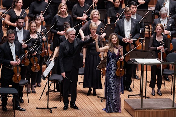 Arabella Steinbacher with conductor Edward Gardner. 