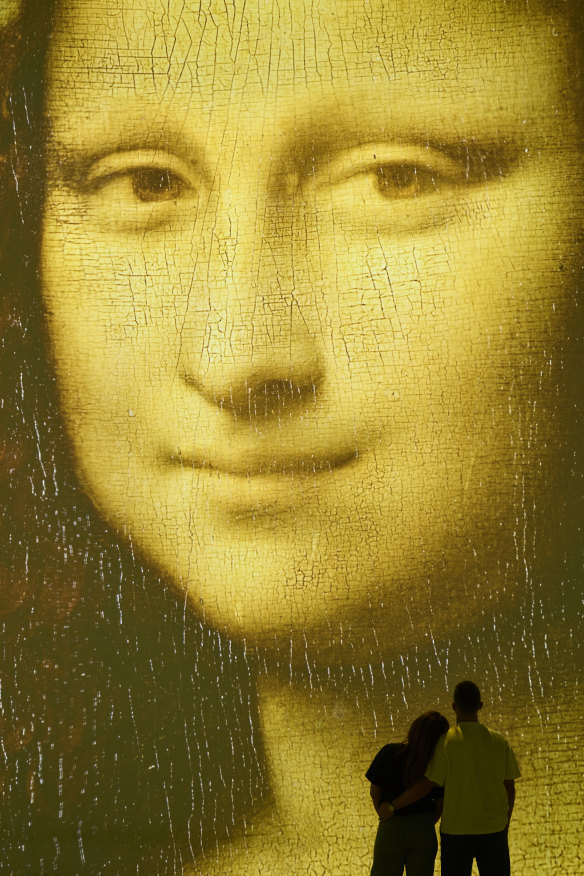 The 500-year-old secrets of the Mona Lisa are revealed in Leonardo da Vinci: 500 Years of Genius.