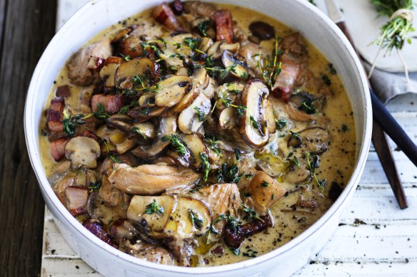 Chicken braised with mushroom and thyme.