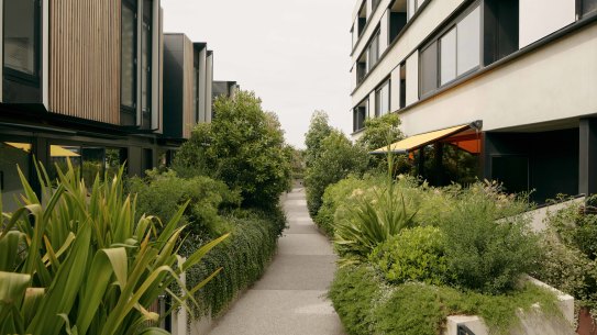 The Merri Creek wraps around this relatively secluded enclave.