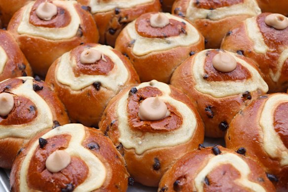 The chocolate and hazelnut filled hot cross buns at Loulou. 