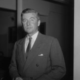 Jean de Montousse pictured sans beard in Sydney on July 5, 1954.