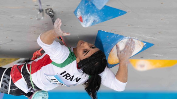 Elnaz Rekabi competed without a hijab.