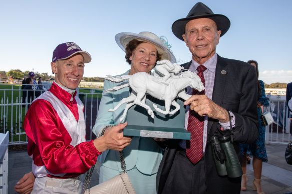 Arcadia Queen's owners Bob and Sandra Peters after winning the Kingston Town Stakes last year.