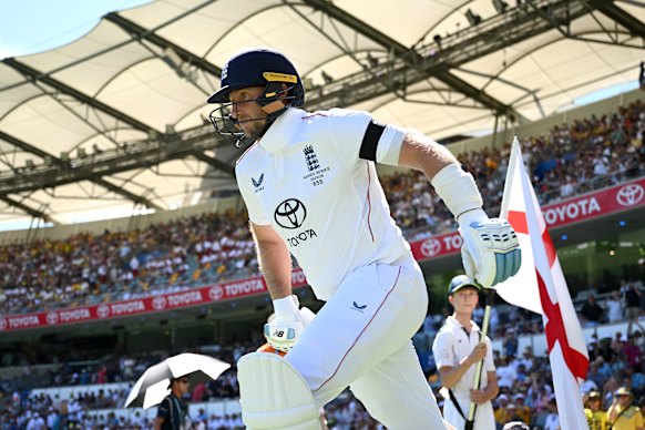 Joe Root begins again with 150 in sight.