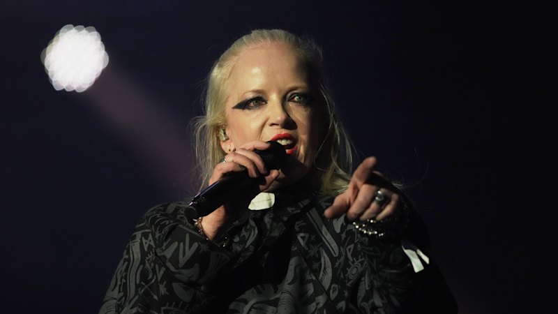 Singer’s beach ball rant reveals the fine line between amazing and Garbage festivals