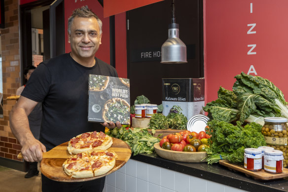 Johnny Di Franceso of 400 Gradi at his takeaway pizza spin-off, Pronto.