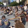 Didgeridoo ‘flash mob’ fills square in bid to break world record