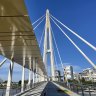 Walking across Brisbane’s newest green bridge, the Kangaroo Point Bridge. 