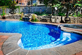 Plunge pools and pools with curved edges will continue to be popular in 2022.