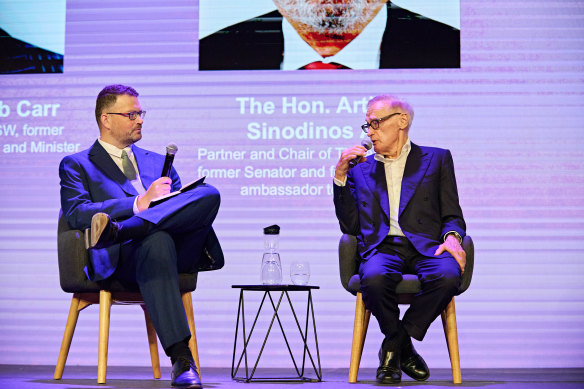 Herald Editor Bevan Shields and former foreign affairs minister Bob Carr at the Sydney Summit. 