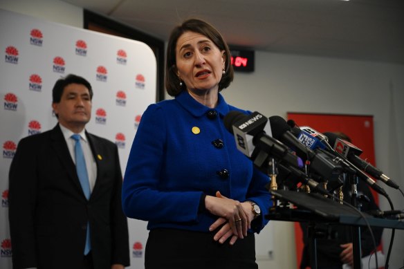 Premier Gladys Berejiklian, with Minister for Skills and Tertiary Education Geoff Lee, at Thursday's coronavirus briefing.
