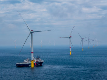 The federal government wants to open up more than 5000 square kilometres in the Southern Ocean for wind farming.