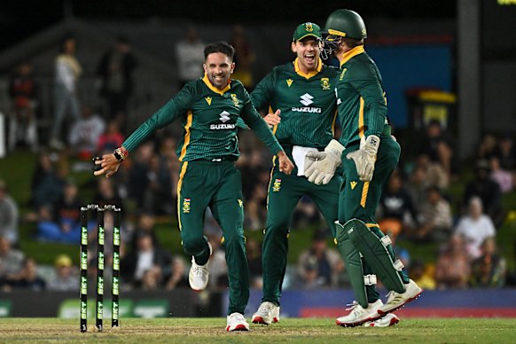 Keshav Maharaj of South Africa took his maiden five-wicket haul. 