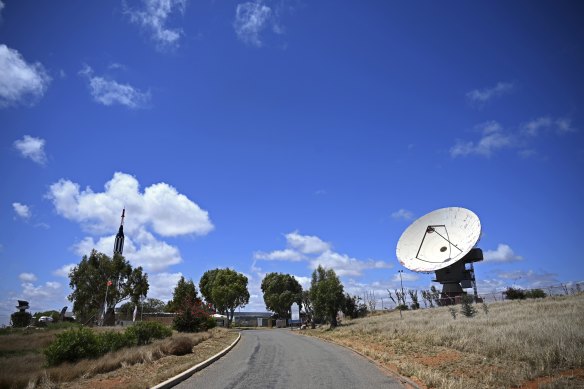 Carnarvon’s ‘big dish’ played a part in historic moon landings.