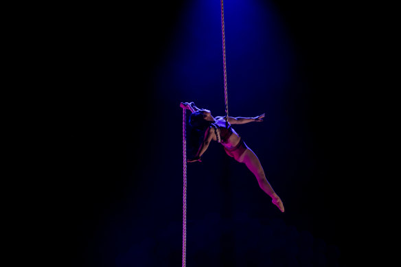 Hot Brown Honey aerialist Mayu Muto.