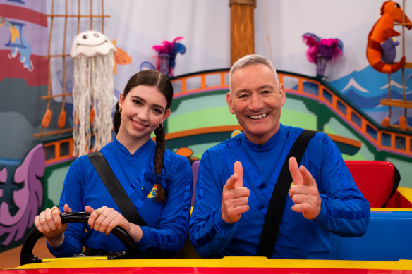 Lucia and Anthony Field, the Blue Wiggles, in the Big Red Car. 