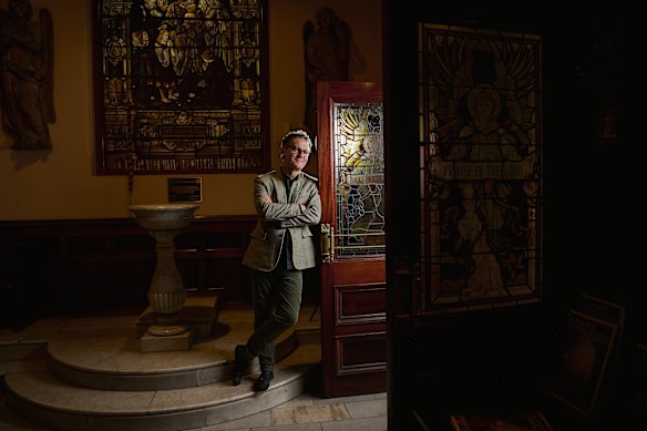 Brett Weymark presented Bach’s St John Passion in a manner that was dramatic but not operatic.