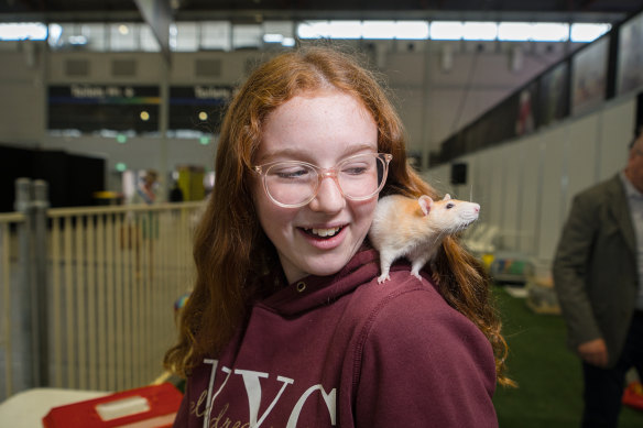 Annabel Ashton with her pet rat Tinkerbell at the Easter Show.