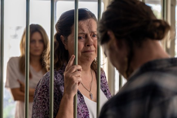 Greta Scacchi (centre) as Bev, with Leila George as Jade and Sam Corlett as Max.