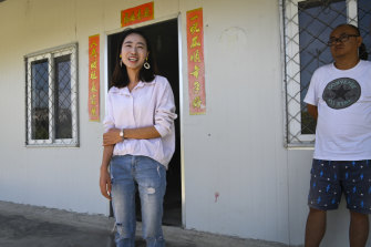 Pekerja Tiongkok untuk Covec-CRFG di sebuah kamp pekerja di dekat kota Zumalae, Timor Leste.