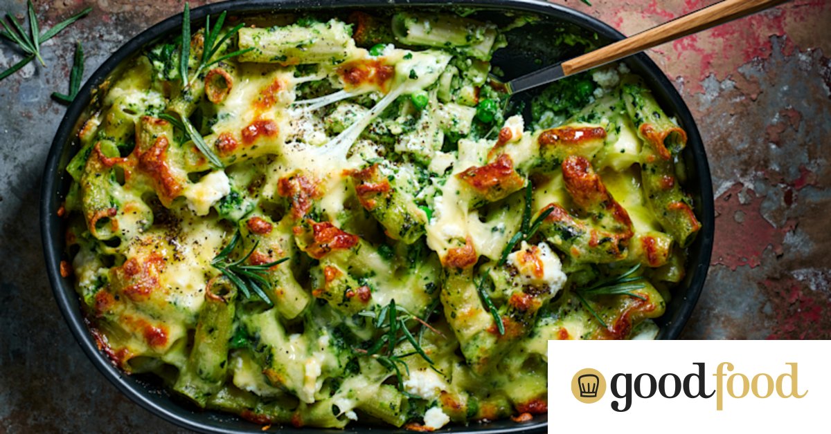 Sneak some green into your gold with this feel-good mac and cheese