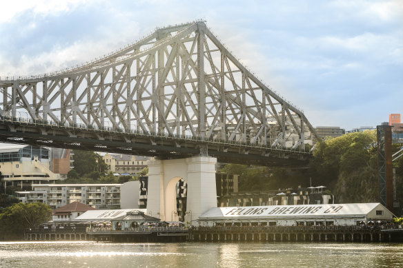 Felons Brewing Co at Howard Smith Wharves.