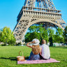 The art of picnicking in Paris.