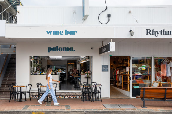 Paloma in Burleigh Heads