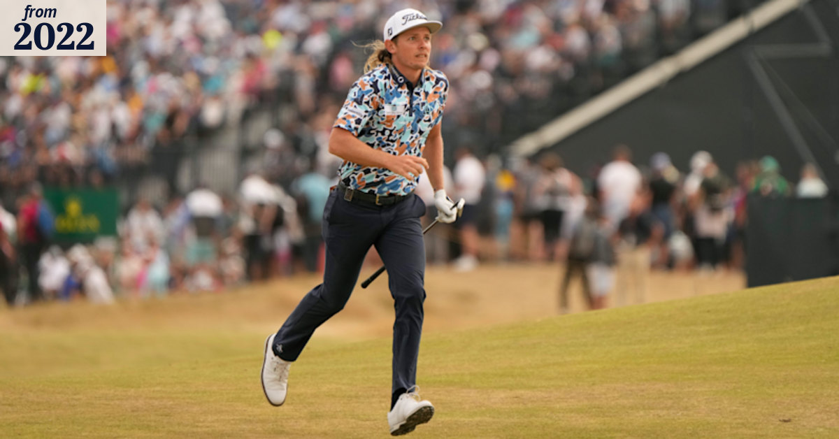 ‘The golfing gods weren’t with me’: Smith stumbles but stays in Open hunt