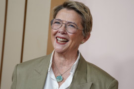 Annette Bening arriving at the 