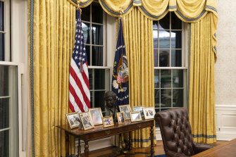 President Donald Trump's drapes have been replaced with these ones, which were used during Bill Clinton's presidency.