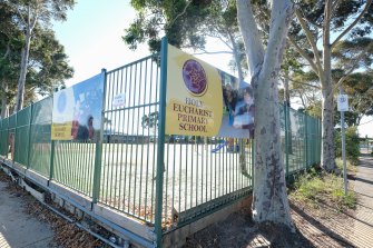 The latest COVID-19 case at Holy Eucharist Primary School in St Albans is linked to the growing Keilor Downs cluster in Melbourne. 