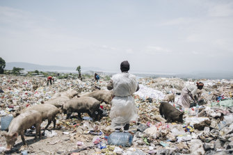 A dump in Nakuru, Kenya. A trade group is pushing United States trade negotiators to demand a reversal of the country’s strict limits on plastics.