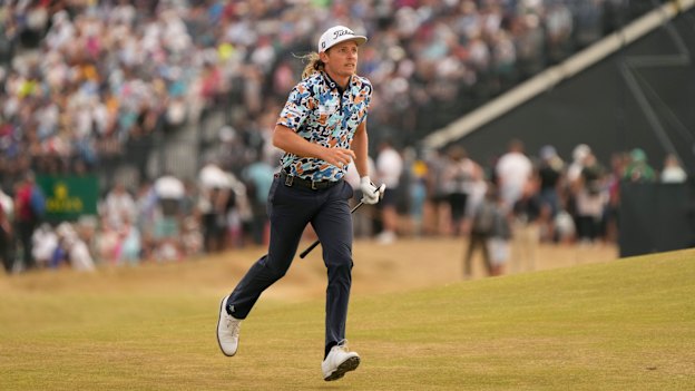Cameron Smith tries to watch his ball during his The Open triumph at St Andrews.