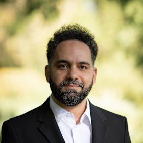 Road safety expert Dr Milad Haghani says big cars should only get bigger car spots if their owners pay more for registration or parking.