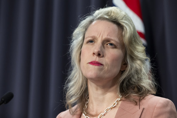 Home Affairs Minister Clare O’Neil has directed top-tier universities be given priority in student visa processing.