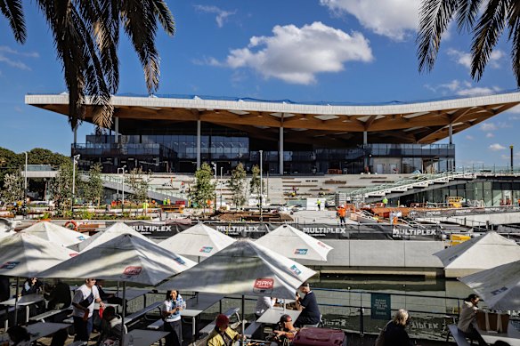 Multiplex faces battles on several fronts over the construction of the new Sydney Fish Market.
