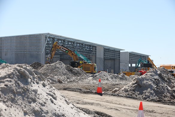 Construction of Brisbane Airport’s new aeromedical precinct has reached the halfway mark.