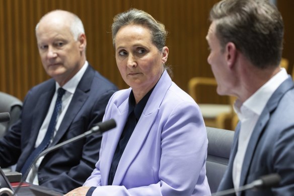 Team Qantas stuck to the script at the Senate hearing.