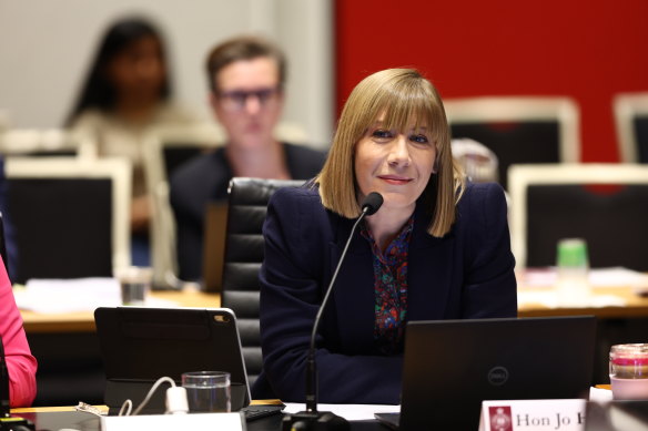 NSW Transport Minister Jo Haylen personally lobbied a Greens MP about the scope of an order for documents into the staffing scandal.