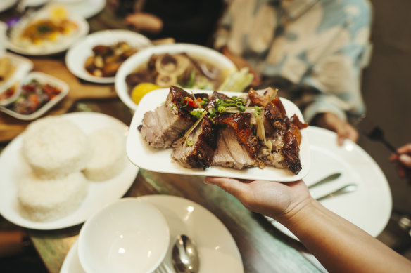 A feast of home-style Filipino dishes at Let’s Chon.