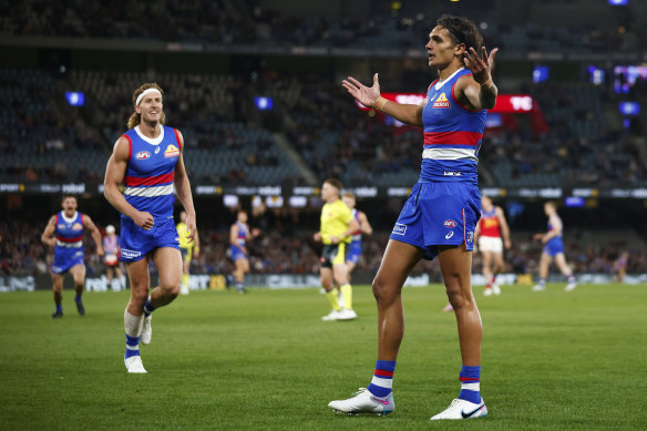 AFL news 2023: Western Bulldogs struggle to limp defeat against  mid-strength Geelong outfit