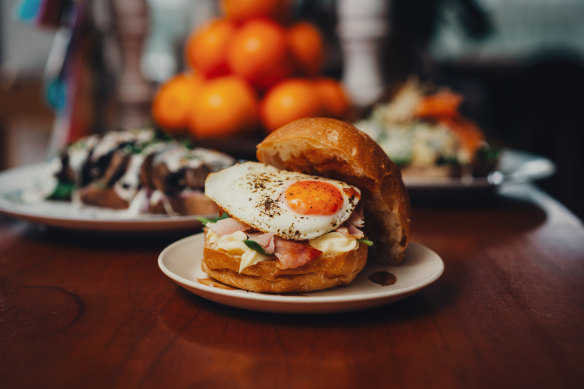 Bacon and egg roll with spinach.