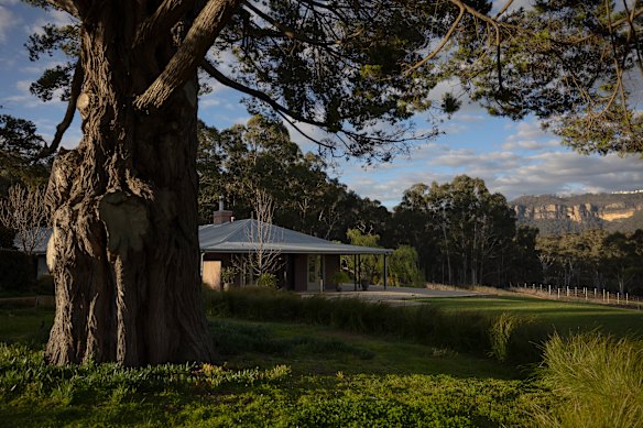 Megalong Restaurant affords amazing views.