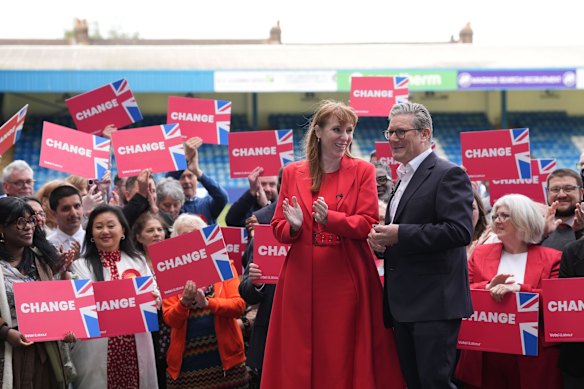 Angela Rayner and Keir Starmer on the campaign trail in 2024.
